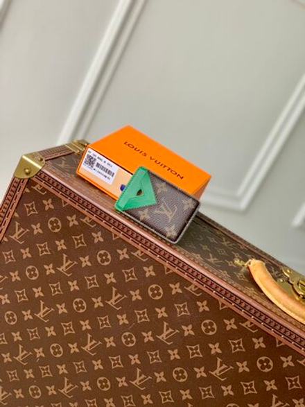 Louis Vuitton Porte Cartes Magnet
