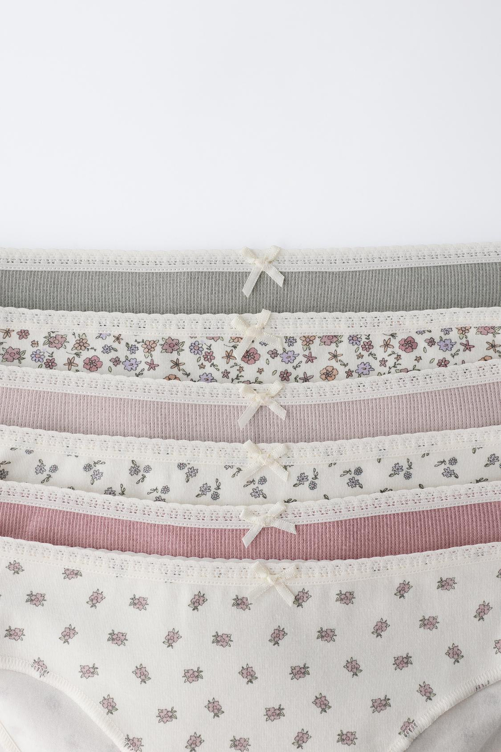 ZARA НАБОР ИЗ ШЕСТИ ТРУСОВ С ЦВЕТОЧНЫМ ПРИНТОМ, РОЗОВЫЙ