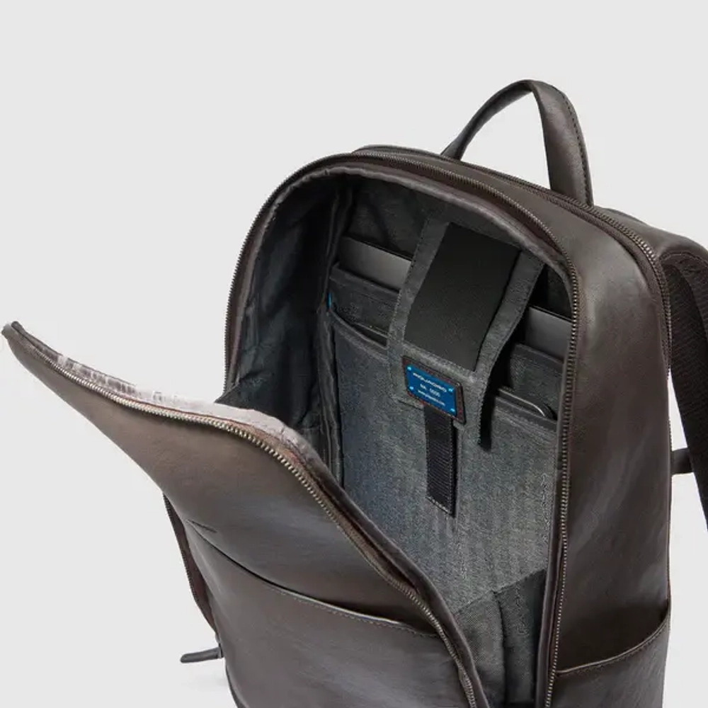 Рюкзак для ноутбука Piquadro Black Square/Tobacco