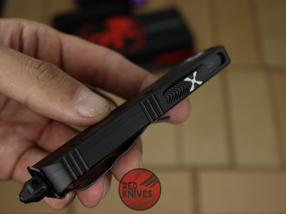 Нож Microtech UTX-85 T/E - черная рукоять, танто клинок, черный RK-392