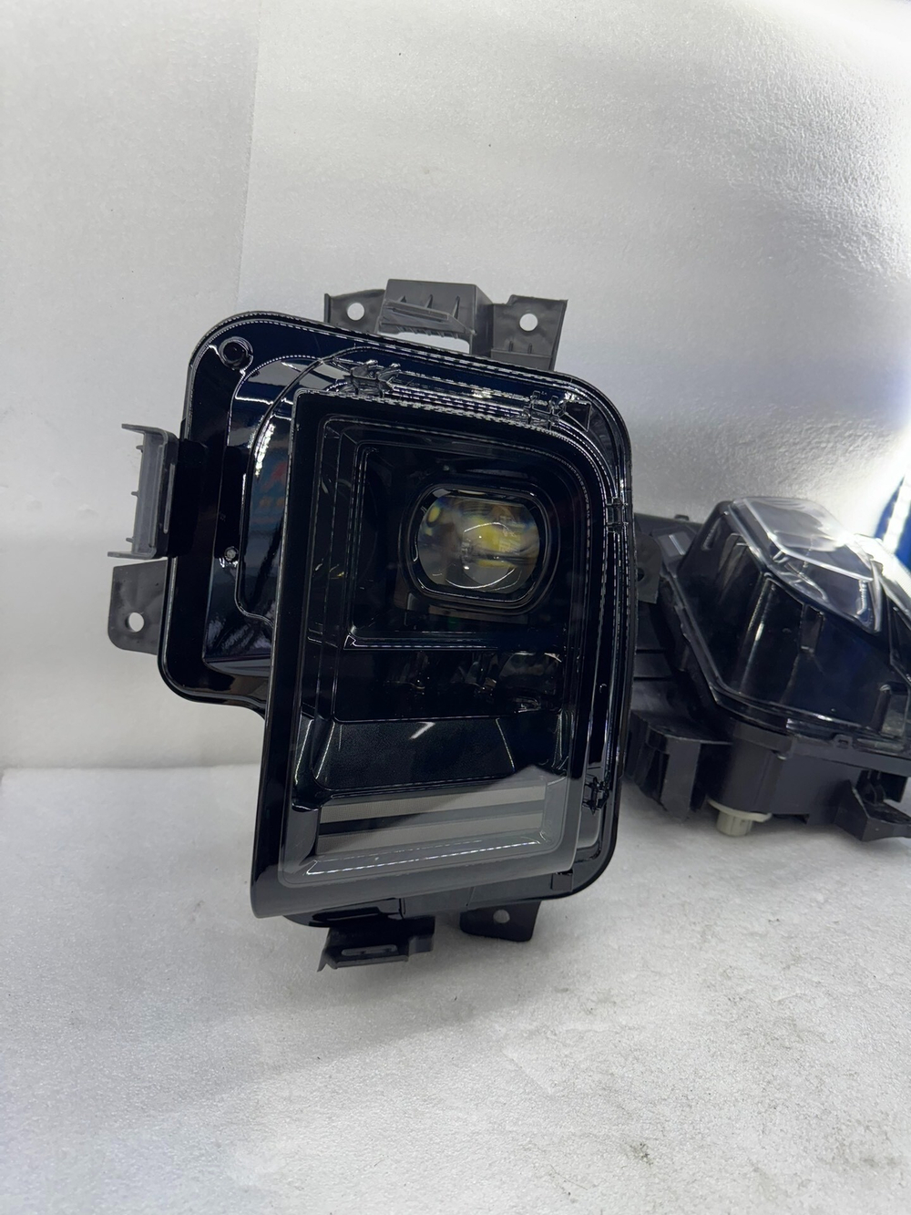 Правая фара (LED) для Lixiang L9, оригинал,
