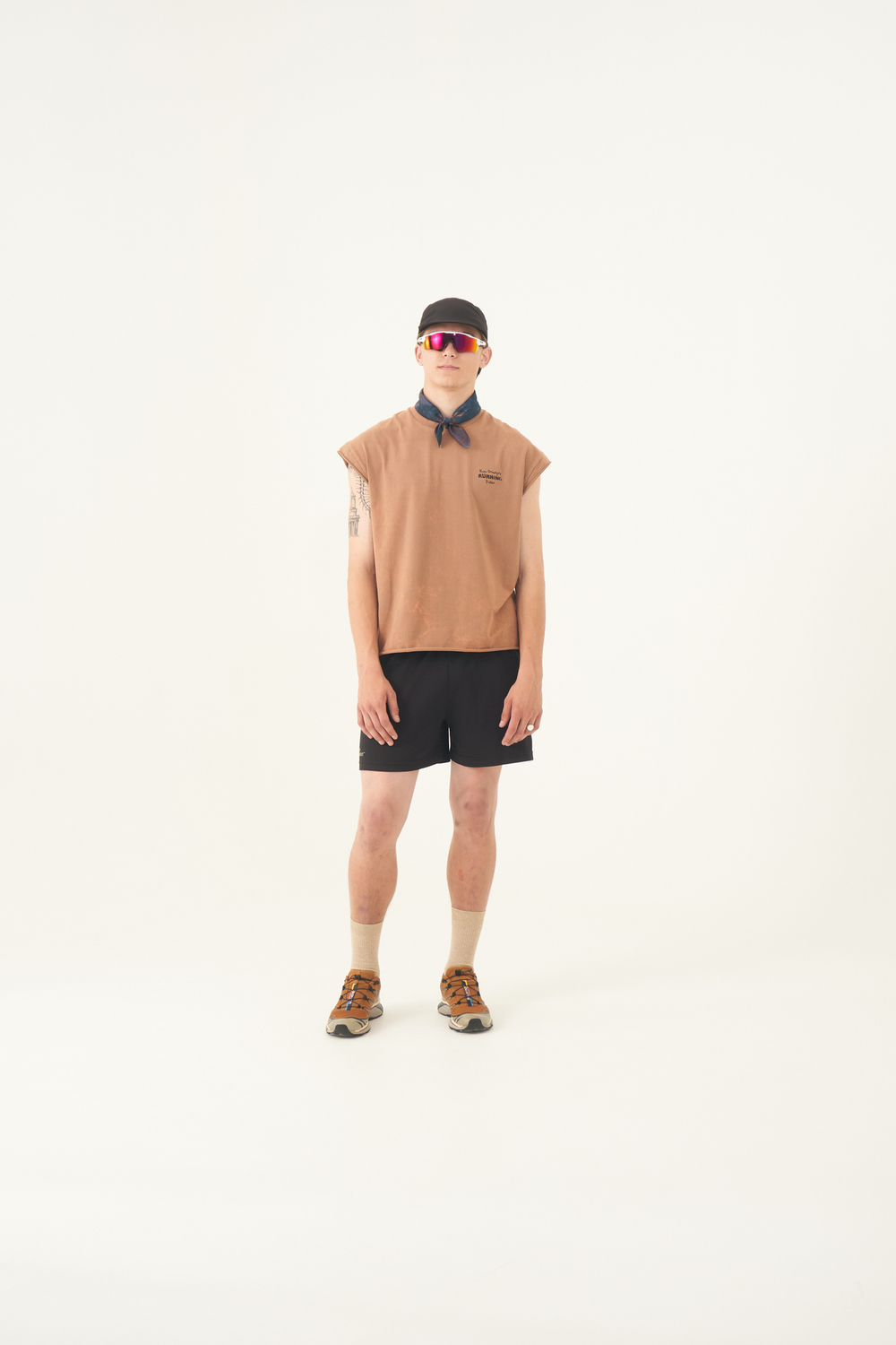 Майка Called a Garment Grandpa's Running "Washed Brown"