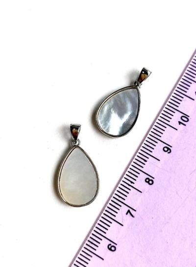 6332-р Подвеска "Капля" с перламутром, 13*19 мм, родий