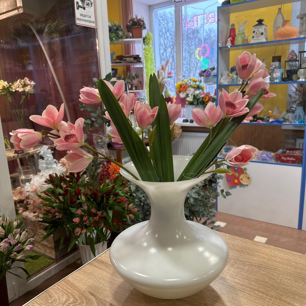 Ваза интерьерная