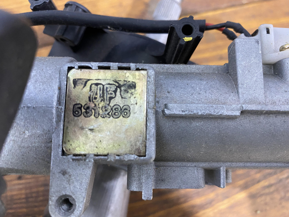 Колонка рулевая Chevrolet Aveo 1  Б/У Оригинал 96414273