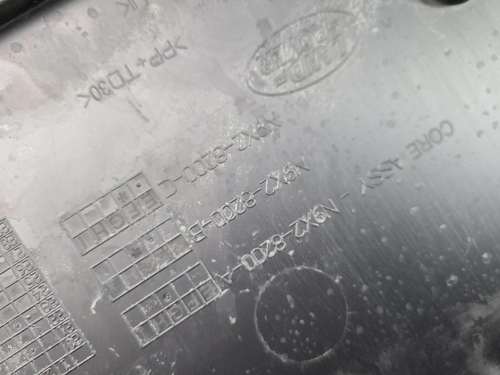 Решетка радиатора Range Rover Sport 3 L461 (22-нв)