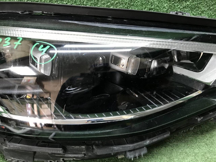 Фара правая Mercedes S W223 (20-нв) Multibeam LED