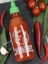 Соус Uni-Eagle Острый чили Sriracha, 475 г