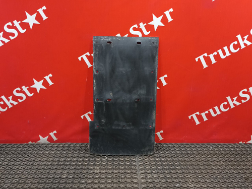 Брызговик переднего крыла левый 2023г.