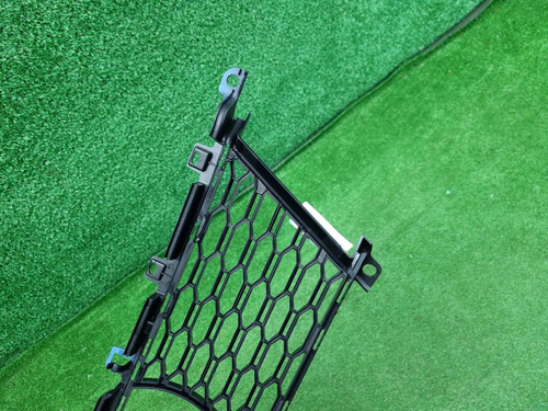 Решетка перед. бампера BMW 3er G20 (18-22) M-paket