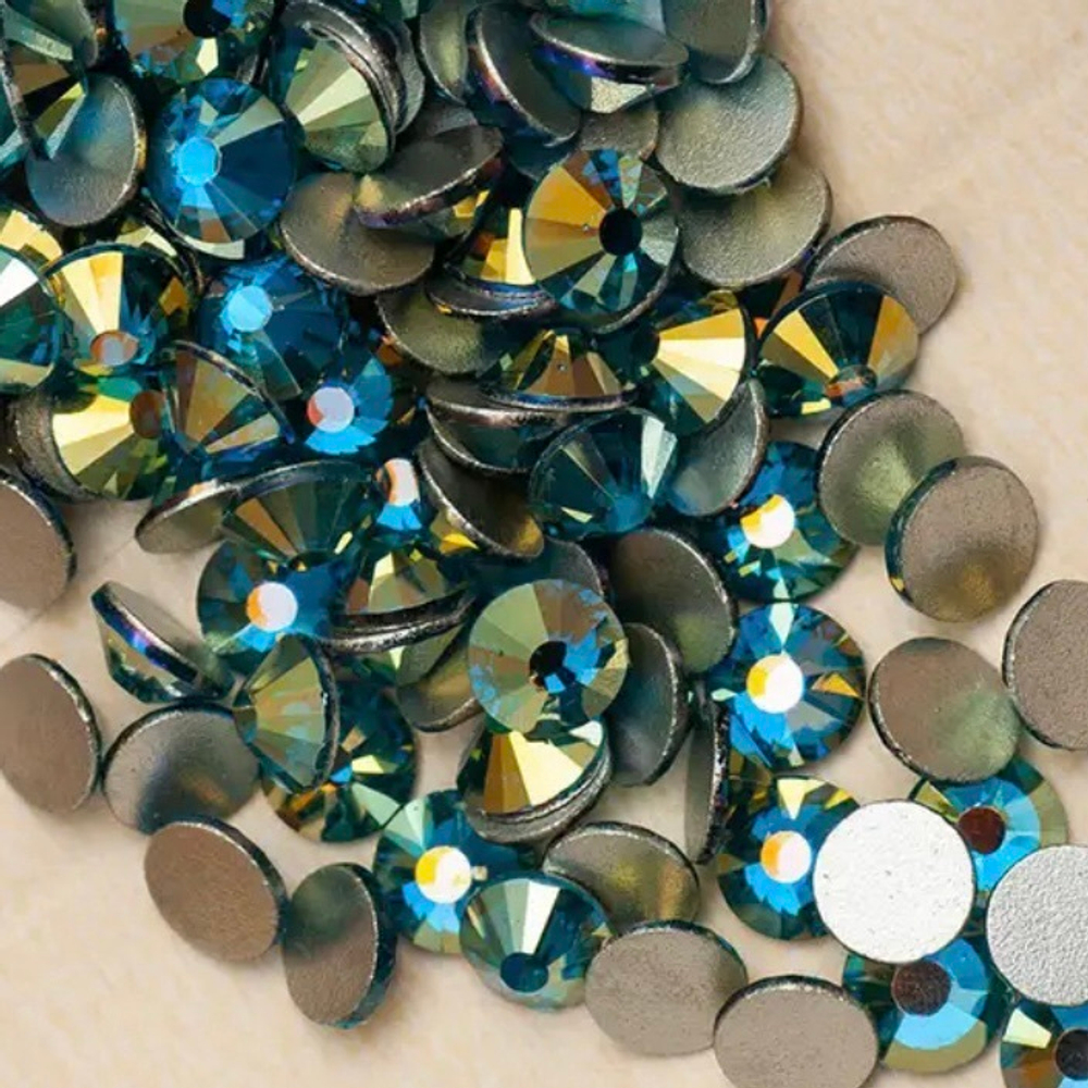 Стразы Blue Zircon AB SS20 сине-зеленые холодной фиксации