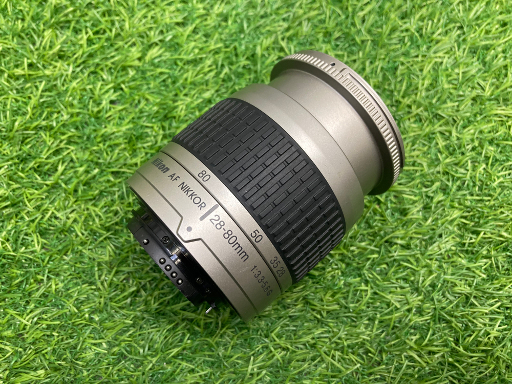 Nikon 28-80mm 3.3-5.6G AF Zoom-Nikkor