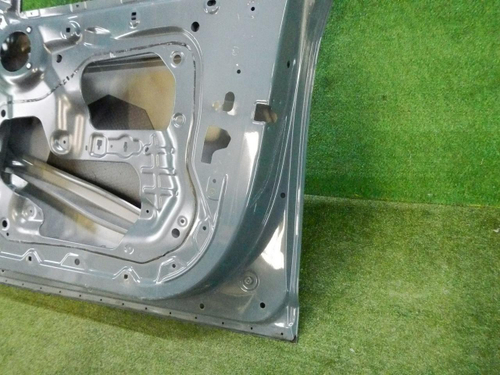 Дверь передняя правая MINI Countryman F60 (16-23)