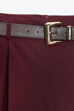 ZARA БРЮКИ С ЗАЩИПАМИ И РЕМНЕМ, БУРГУНДИ