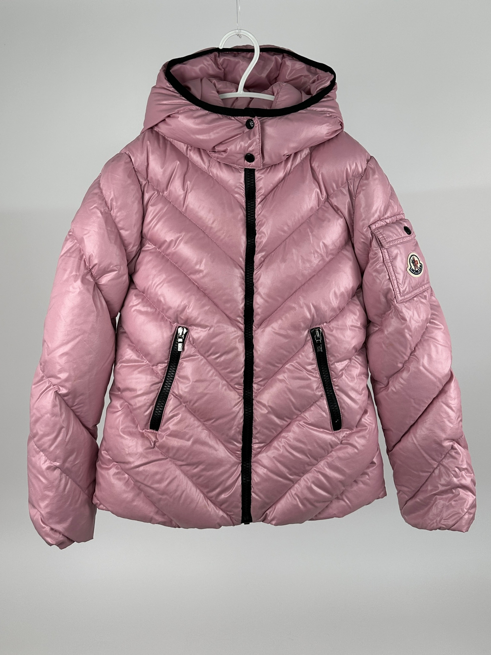 Пуховик Moncler