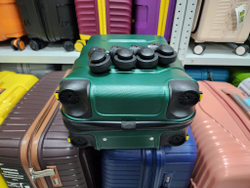 Чемодан ручная кладь 40*30*20