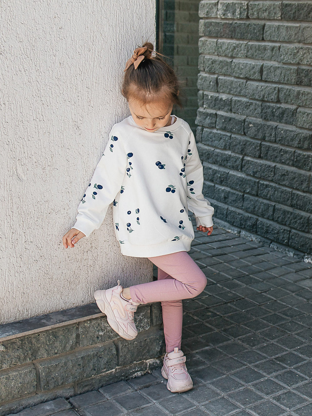 Свитшот оверсайз Mjölk Голубика, уценка