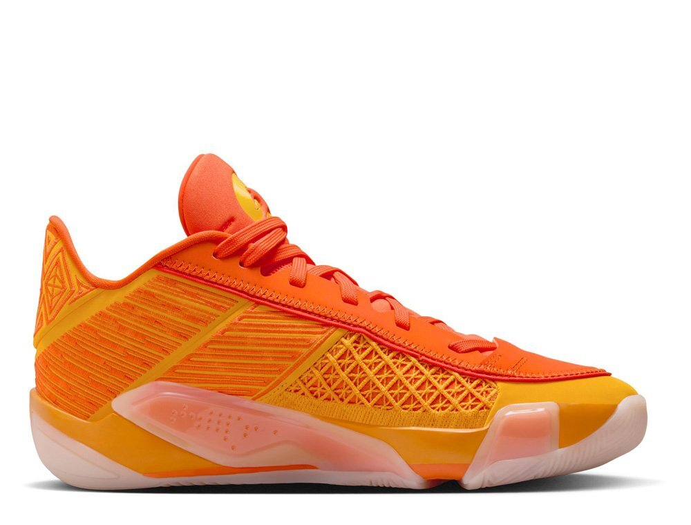 Баскетбольные женские кроссовки Wmns Air Jordan XXXVIII Low "Sunshine"