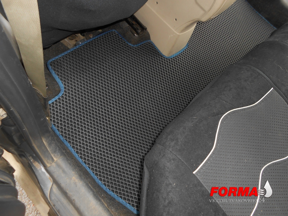 Toyota Yaris 2 поколение XP90 (03.2006 - 01.2010) седан
