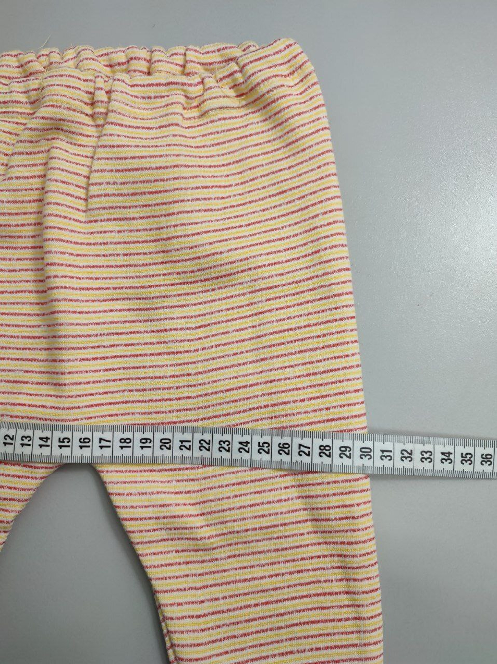 Ползунки теплые в полоску на 6-9 месяцев