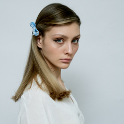 Бант "Стрекоза" голубой с прозрачным декором