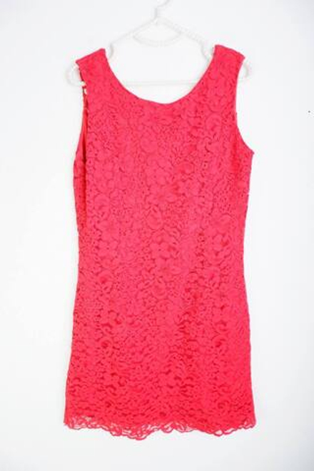 Платье Oodji ажурное, визуально на 42 размер