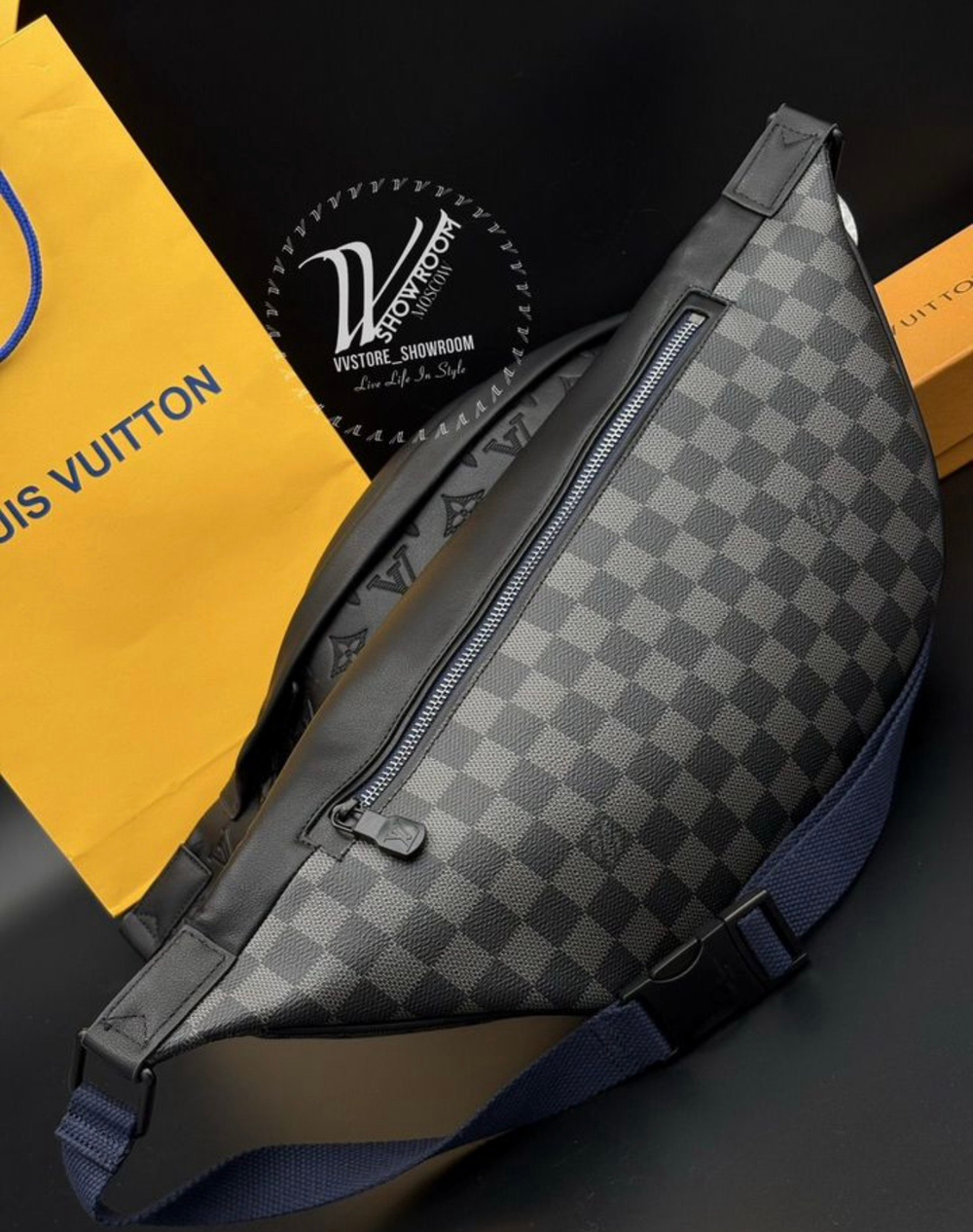 Сумка Louis Vuitton Discovery Damier серая