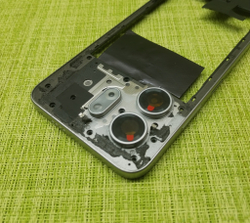 Infinix Smart 9 (X6532) - Средняя часть корпуса + Стекло  камеры + шлейфа Антенны + динамика + кнопка громкости (ORIG-SP)