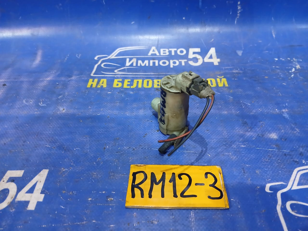 Моторчик бачка омывателя NISSAN LIBERTY 2002