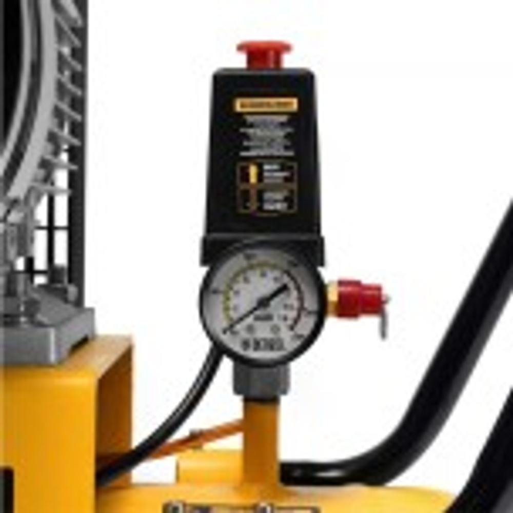 Компрессор поршневой Denzel BCV 5500-T/200 58122