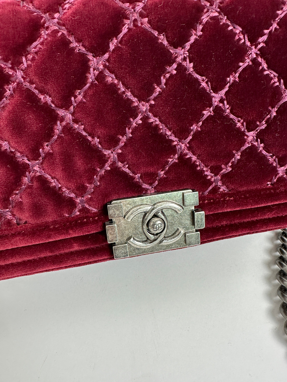 Сумка Chanel Boy Velvet
