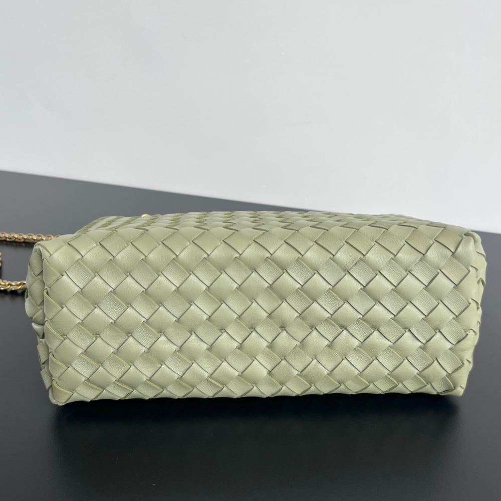 Bottega Veneta Medium Andiamo 32 cm