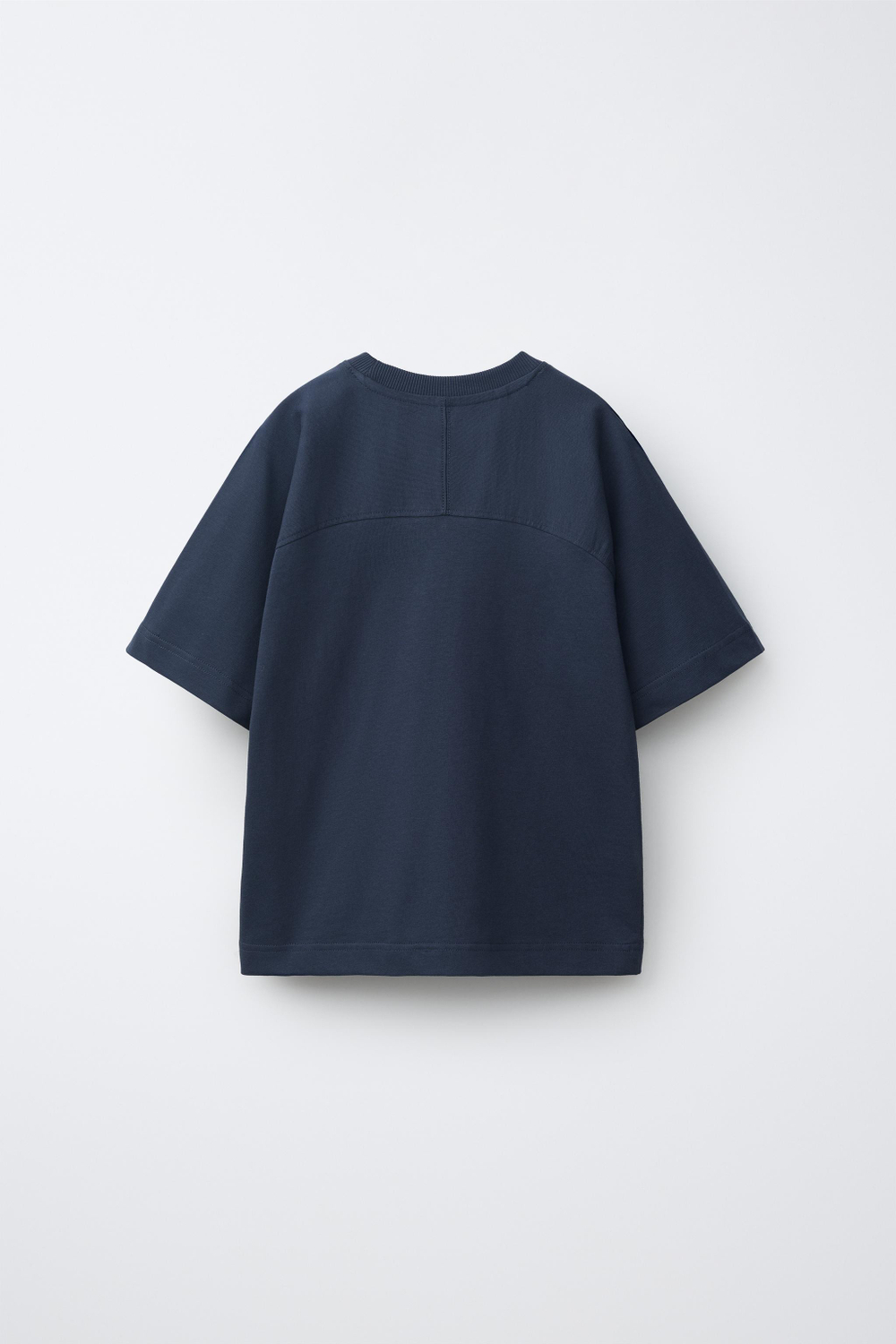 ZARA КОМПЛЕКТ ИЗ ФУТБОЛКИ И ШОРТОВ, МОРСКОЙ СИНИЙ