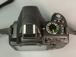 Nikon D3100 + kit 18-55mm 540 кадров