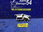 Петля багажника NISSAN LIBERTY 1998