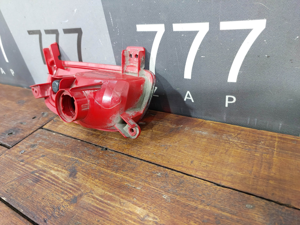 ПТФ задний правый Kia Sorento 2 (XM) 12-20 Б/У Оригинал 924062P850