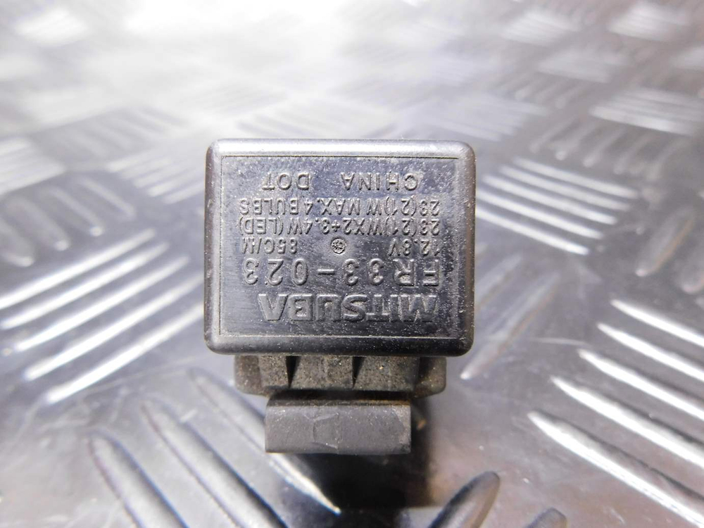 Реле поворотников Honda Shadow 750 RC50 051112