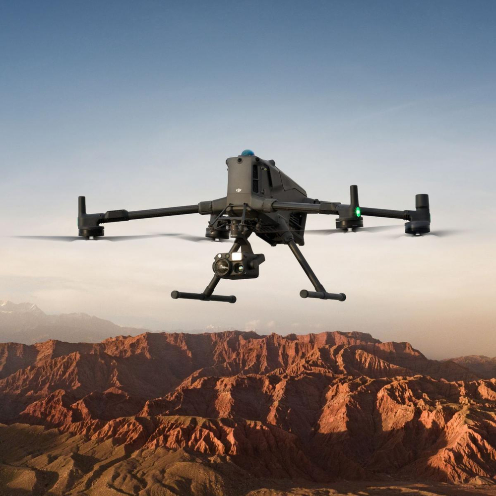 Промышленный квадрокоптер DJI Matrice 400