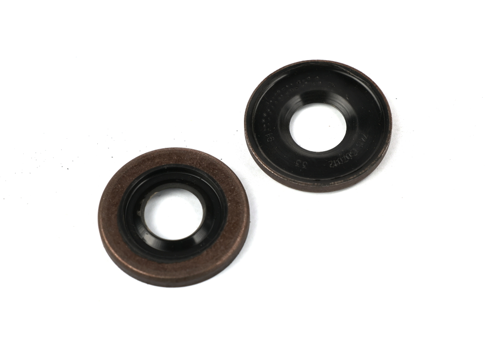 Сальник 17х42х5 а/м КАМАЗ водяного насоса (NBR) г. Балаково