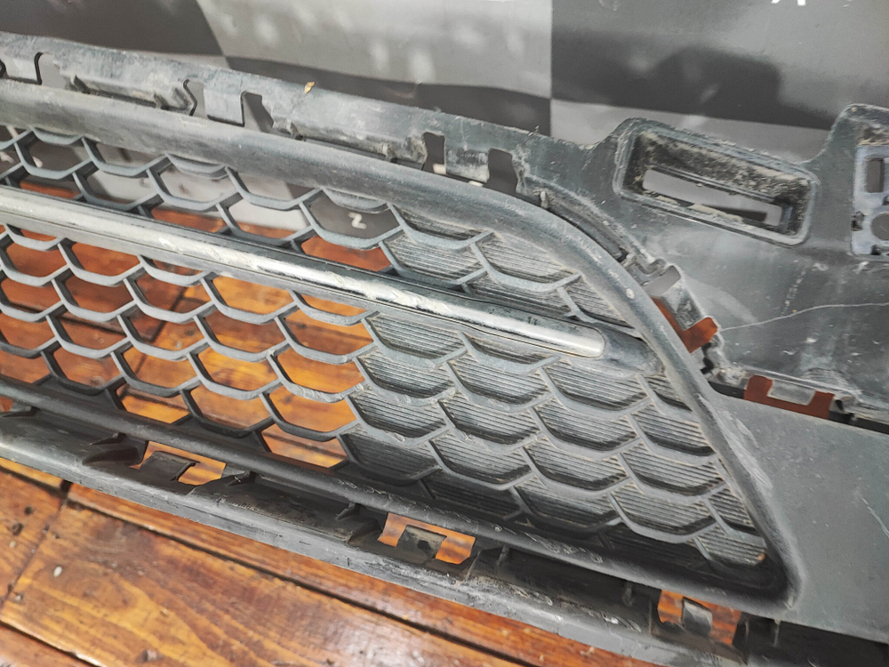 Решетка переднего бампера Kia Rio 3 (QB) 15-17 Б/У Оригинал 865614Y700