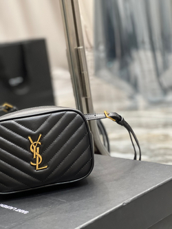 Saint Laurent Lou Belt Bag