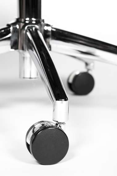 Кресло офисное Гарда SL черный пластик черная сетка черная ткань крестовина хром