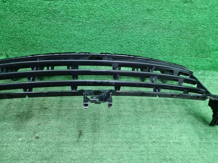 Решетка переднего бампера Porsche Cayenne 3 17-23