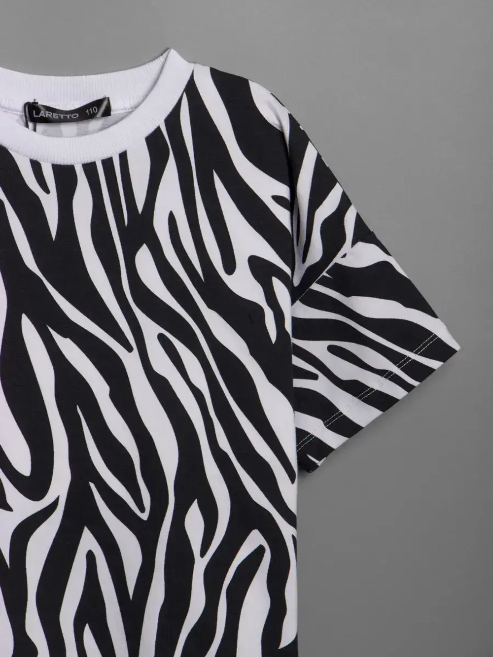 Футболка для девочки летняя