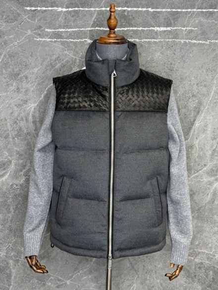 Пуховый жилет Bottega Veneta