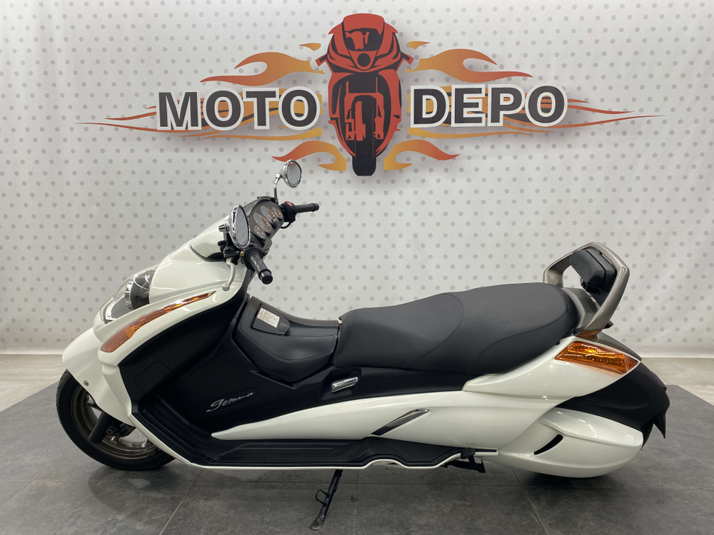 Suzuki Gemma 250 , 2009