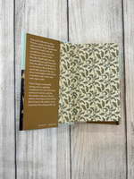 The Hunchback of Notre-Dame (Macmillan Collector's Library) Hardcover