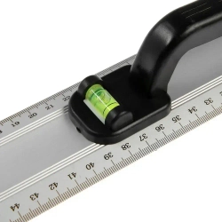 Линейка-уровень Тундра, металлическая, пластиковая ручка, 2 глазка, 600 мм