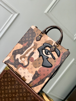 Louis Vuitton Sac Plat NV Bag