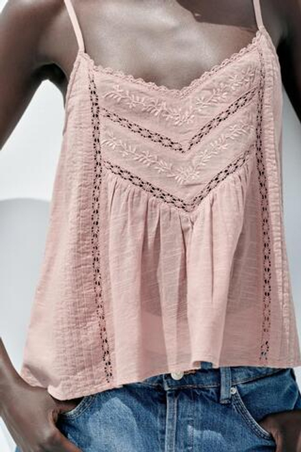 ZARA ХЛОПКОВЫЙ ТОП С ВЫШИВКОЙ, ПЫЛЬНЫЙ РОЗОВЫЙ